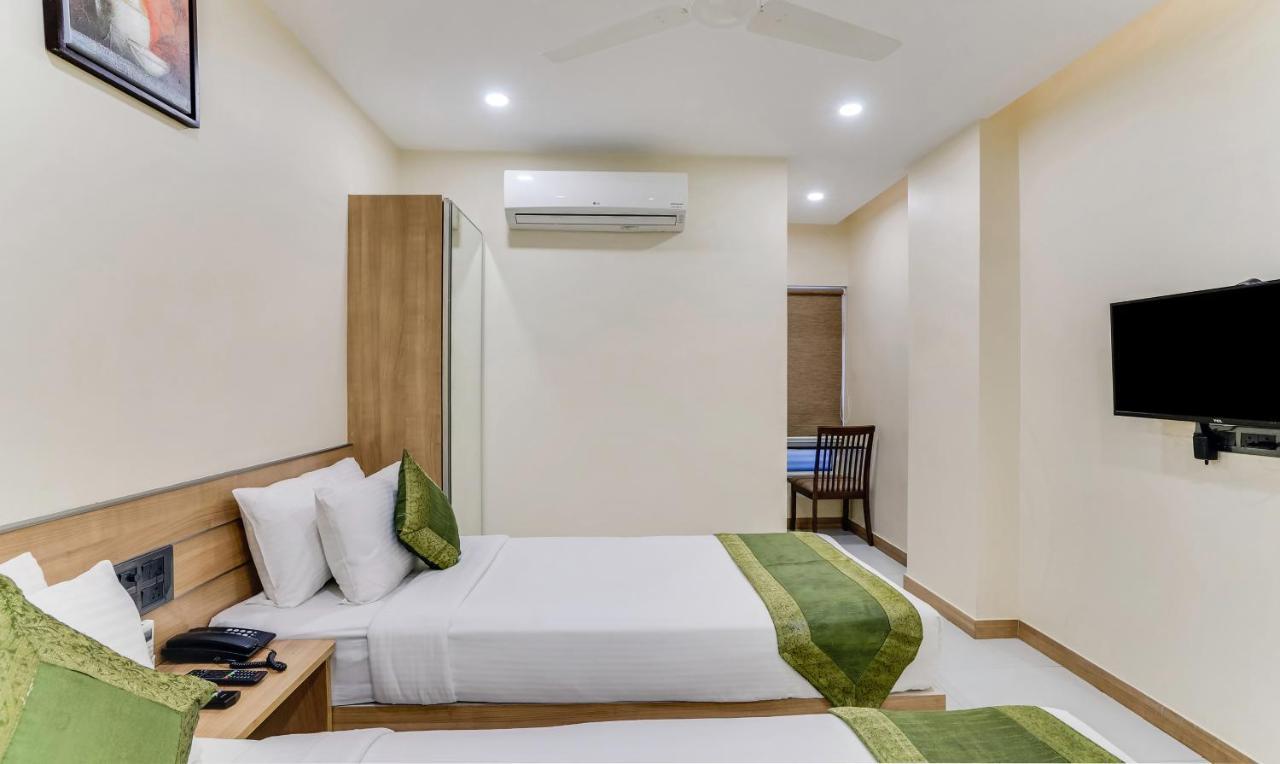 Treebo The Pearl Hotel Chennai Exterior photo